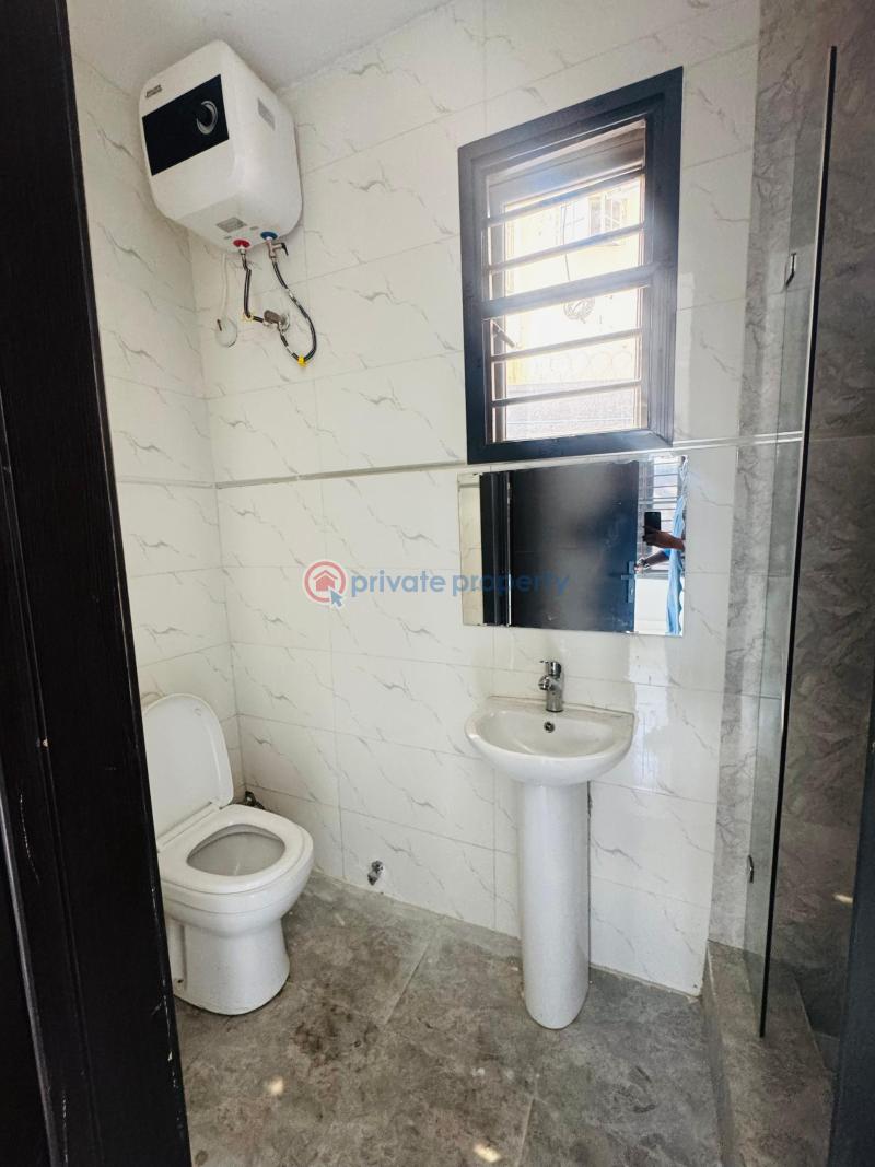 2 bedroom Flat & Apartment For Sale Maryland Lagos - 1