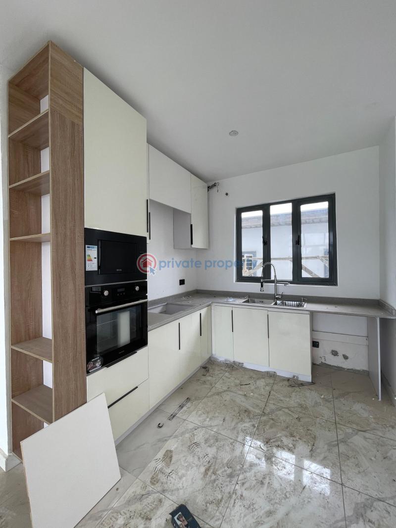 2 bedroom Block Of Flats For Sale Ologolo Lekki Lagos - 4