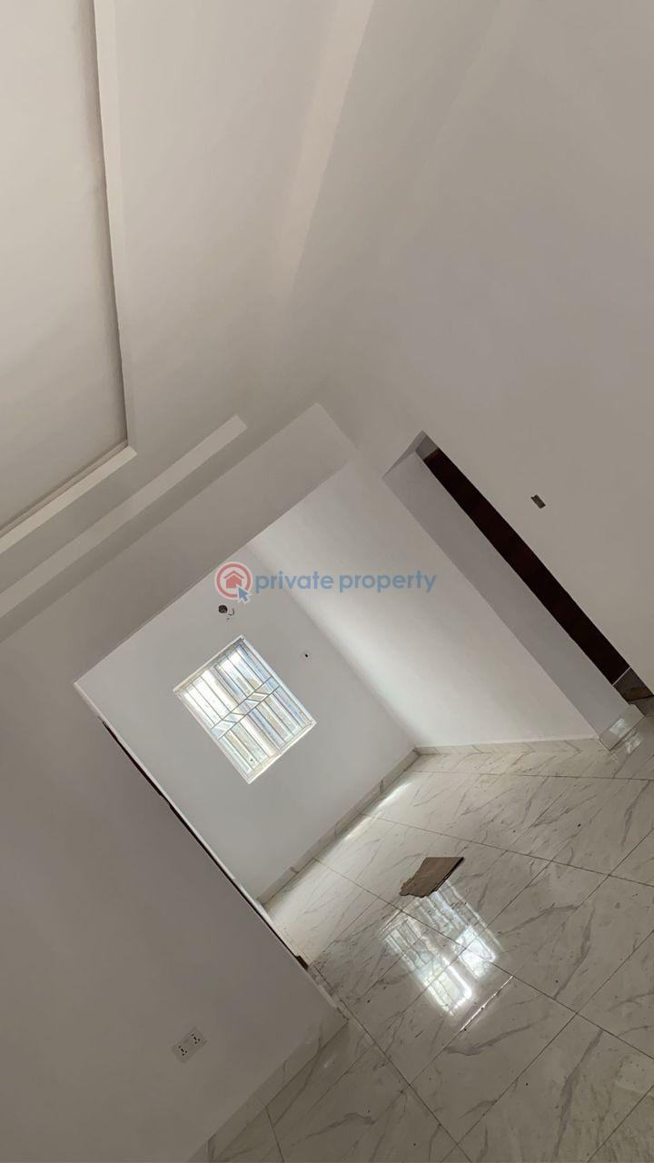 2 bedroom Block Of Flats For Rent Back Of Ashipa General Supermarket Off Tipper Garage Akala Express Ibadan Oyo - 0