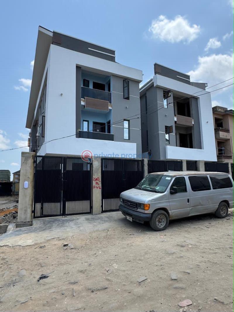 2 bedroom Flat & Apartment For Sale Gbagada Lagos - 0