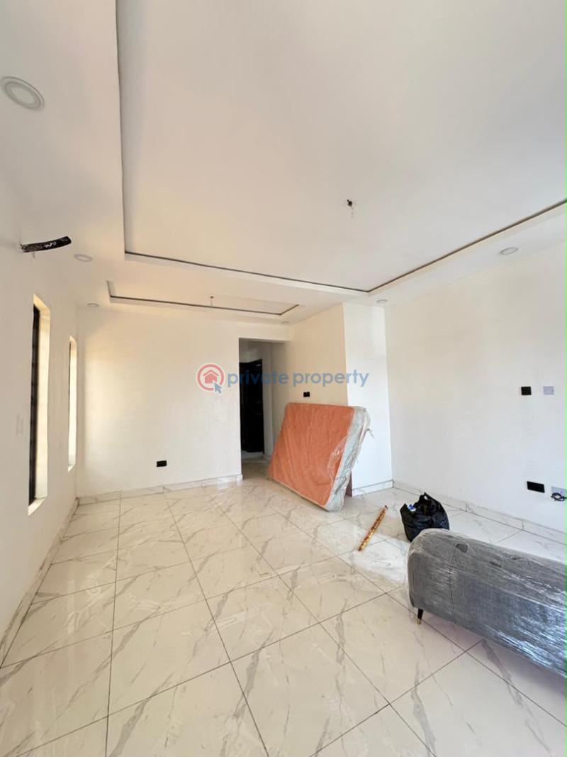 2 bedroom Flat & Apartment For Sale Gbagada Lagos - 8