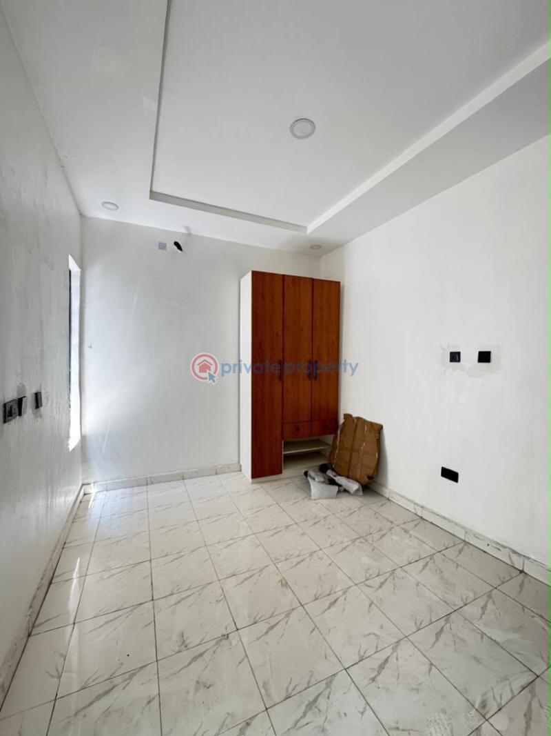 2 bedroom Flat & Apartment For Sale Gbagada Lagos - 9