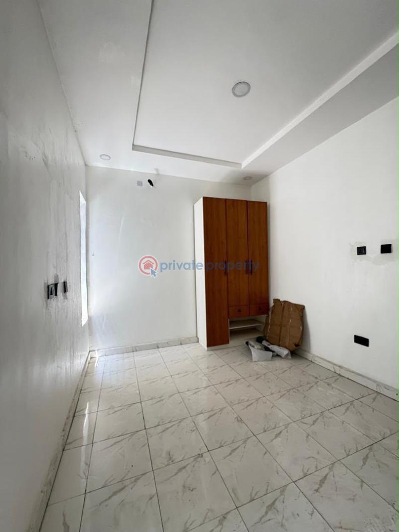 2 bedroom Flat & Apartment For Sale Gbagada Lagos - 10