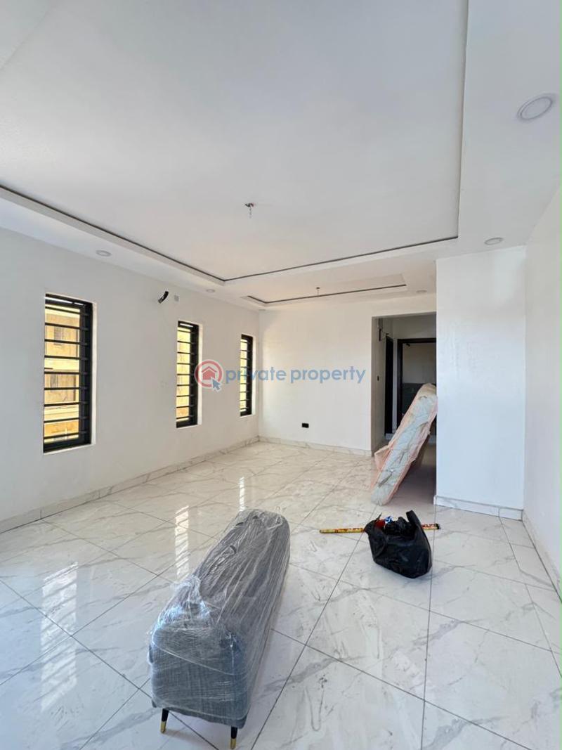 2 bedroom Block Of Flats For Sale Gbagada Lagos - 2