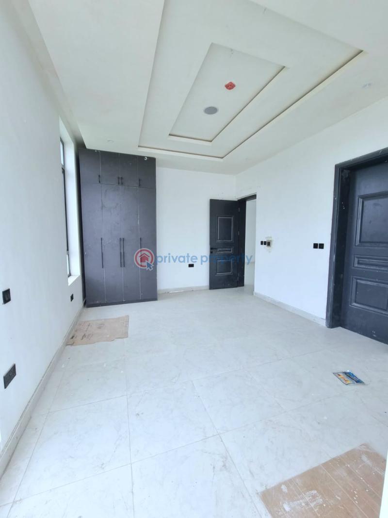 Newly built 2 bedroom apartment - 6 2 bedroom Flat & Apartment For Sale Lekki Phase 1 Lagos - 6