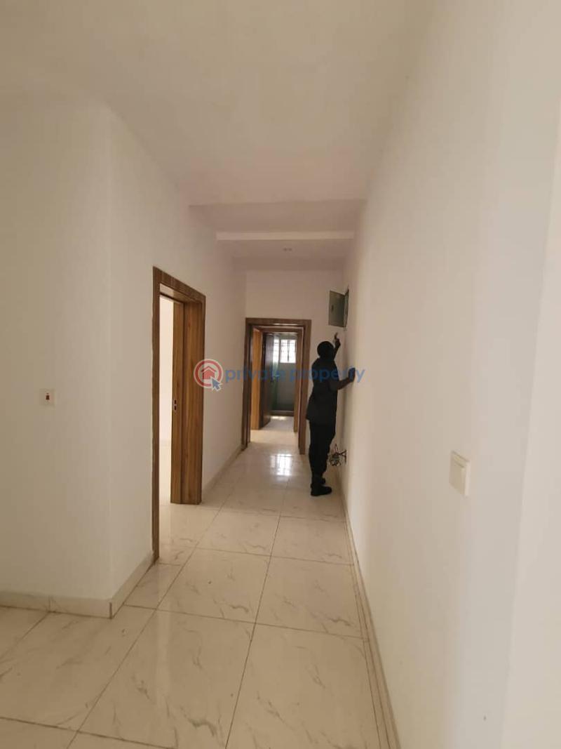 2 bedroom Block Of Flats For Rent Off Freedom Way Lekki Phase1 Lagos. Lekki Phase 1 Lagos - 5