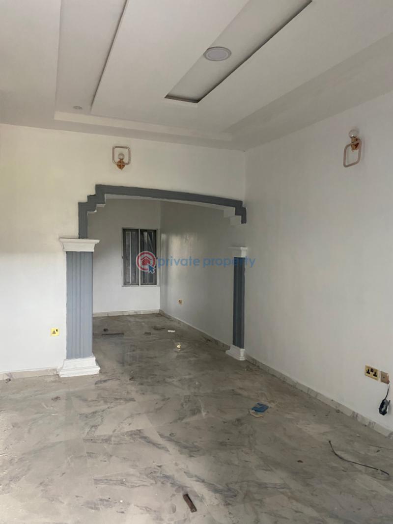 2 bedroom Flat & Apartment For Rent University View Estate Beside Petrocam Filling Station Olonkonla Ajah Lagos - 4