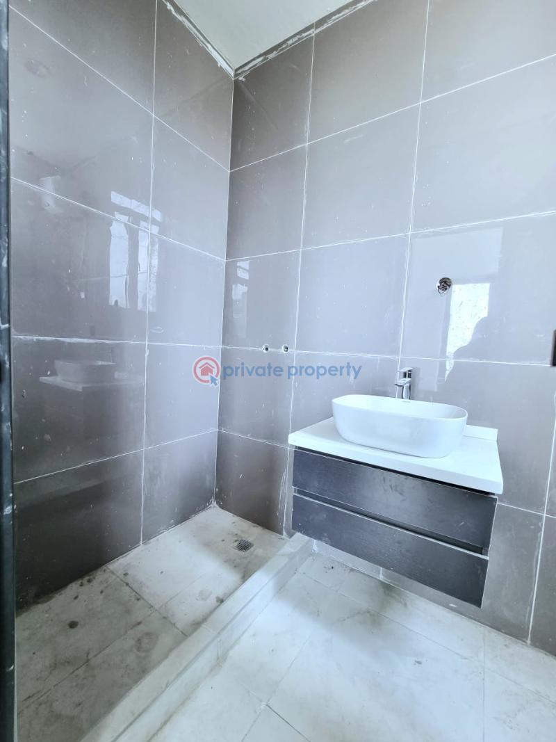 Newly built 2 bedroom apartment - 8 2 bedroom Flat & Apartment For Sale Lekki Phase 1 Lagos - 8