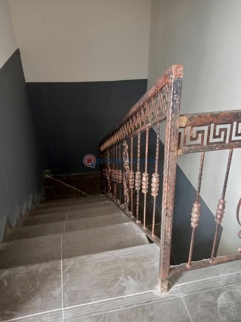 2 bedroom Block Of Flats For Rent Ago Palace Isolo Lagos - 9
