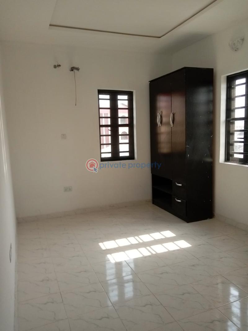 2 bedroom Block Of Flats For Rent Ago Palace Isolo Lagos - 10