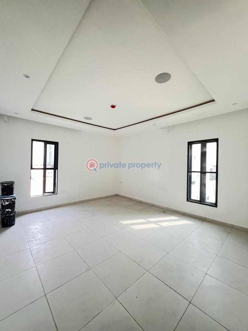 Newly built 2 bedroom apartment with an elevator and swimming pool suitable for investment - 5 2 bedroom Flat & Apartment For Sale Ikate Lekki Lagos - 5