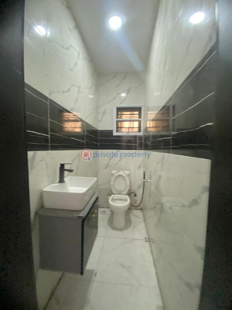 2 bedroom Flat & Apartment For Rent Off Freedom Way Lekki Phase 1 Lagos - 2