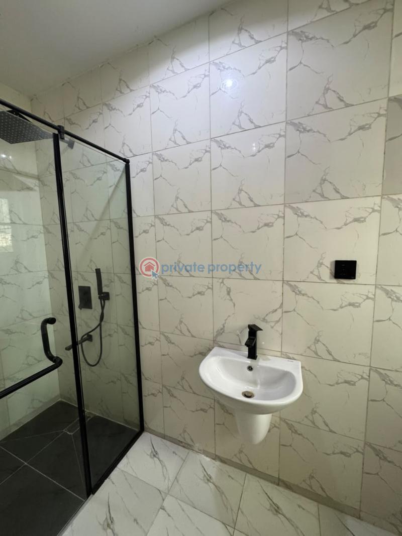 2 bedroom Flat & Apartment For Sale Lekki Phase 1 Lagos - 11