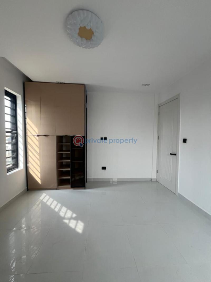 2 bedroom House For Sale Agungi Area Ologolo Lekki Lagos - 21