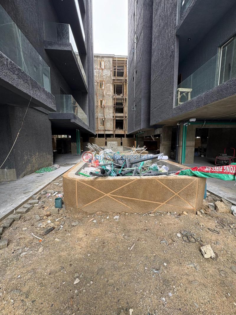 2 bedroom Block Of Flats For Sale Ikate Elegushi Lekki Lagos - 4