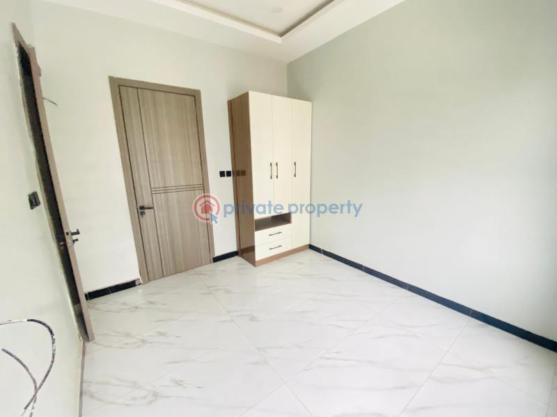 2 bedroom Block Of Flats For Sale Freedom Way, Lekki Lekki Lagos - 4