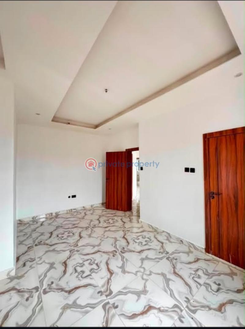 2 bedroom Block Of Flats For Sale Surulere Lagos - 6