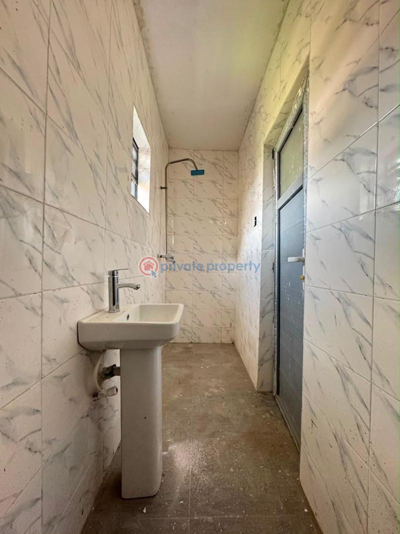 2 bedroom Block Of Flats For Sale Fadeyi Shomolu Lagos - 8