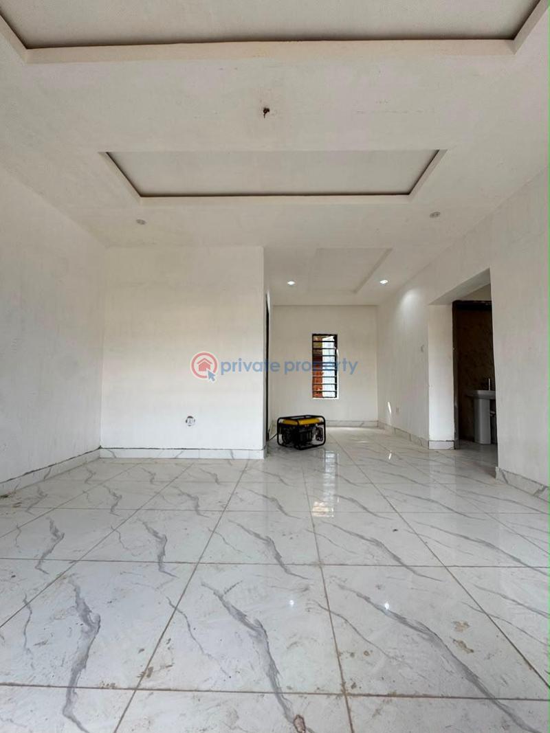 2 bedroom Block Of Flats For Sale Fadeyi Shomolu Lagos - 1