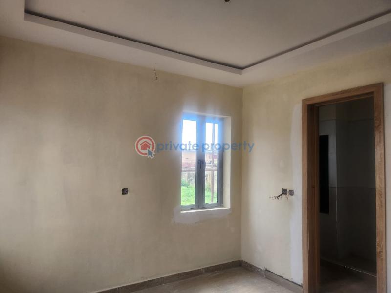 2 bedroom Flat & Apartment For Sale Off Awolowo Avenue Bodija Ibadan Oyo - 1