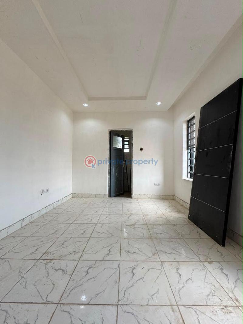 2 bedroom Block Of Flats For Sale Fadeyi Shomolu Lagos - 6