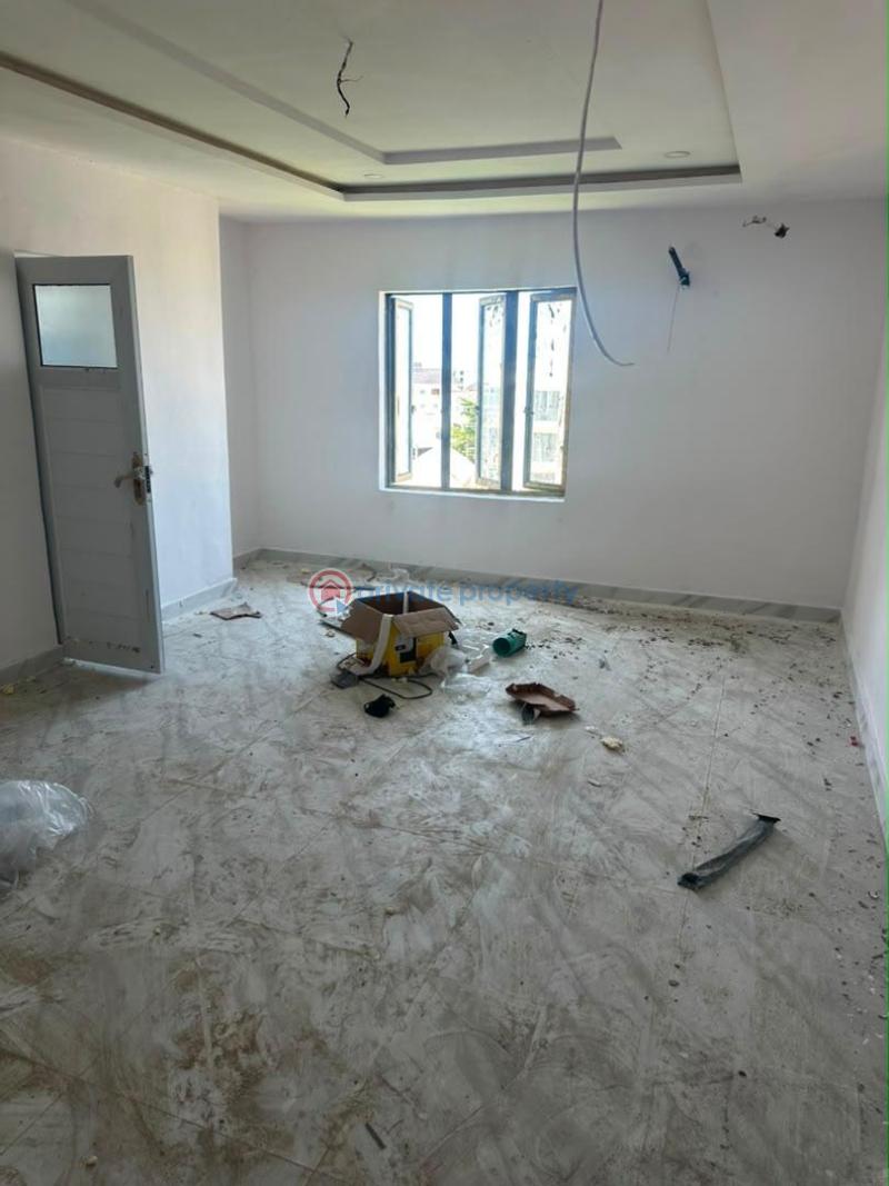 2 bedroom Block Of Flats For Sale 14 Olayinka Abiola Street, Ikate Lekki Ilasan Lekki Lagos - 3