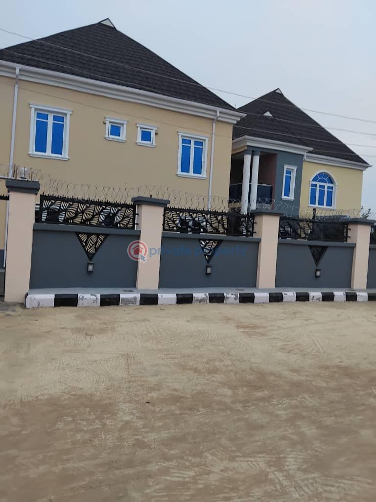 2 bedroom Block Of Flats For Rent Adegbayi Alakia Alakia Ibadan Oyo - 0