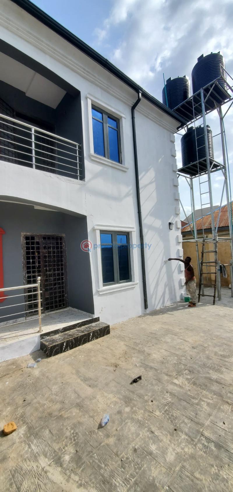 Newly built 2 bedroom at christ high school ashipa ibadan. just two in the compound. - 1 2 bedroom Block Of Flats For Rent Ashipa, Akala Express Akala Express Ibadan Oyo - 1