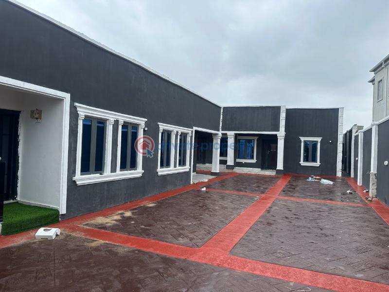 2 bedroom Bungalow For Rent Quarry, Asunle, Akala Express, Ibadan Akala Express Ibadan Oyo - 1