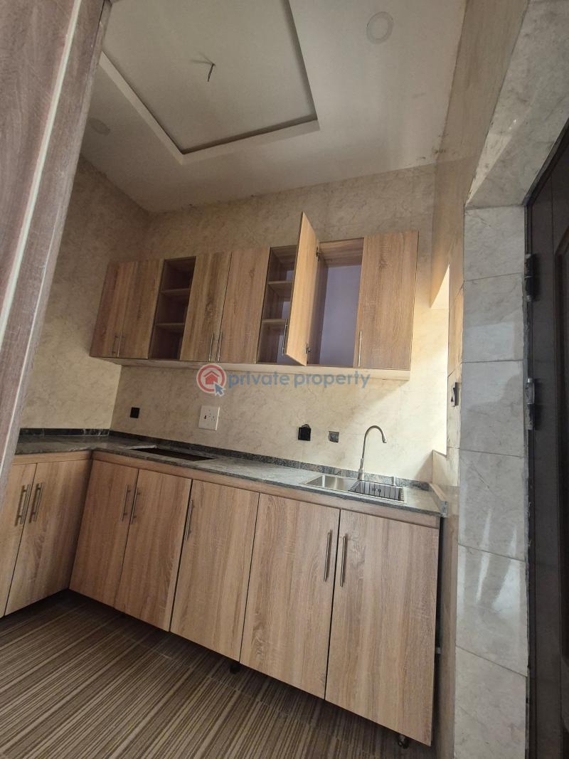 House For Rent Bashorun Housing Estate, Airforce Akobo, Ibadan Ibadan Oyo - 1