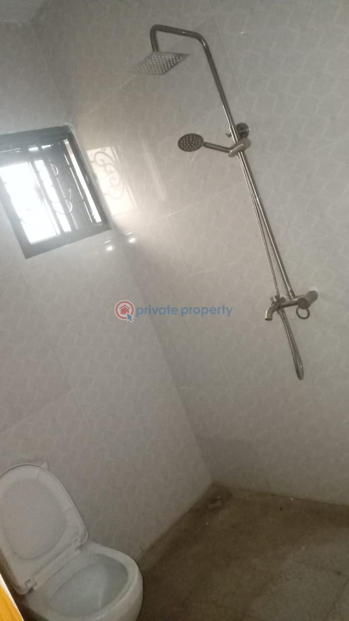 Newly built 2 bedroom flat - 8 2 bedroom Block Of Flats For Rent Asakaal, Elebu, Akala Express, Ibadan Akala Express Ibadan Oyo - 8