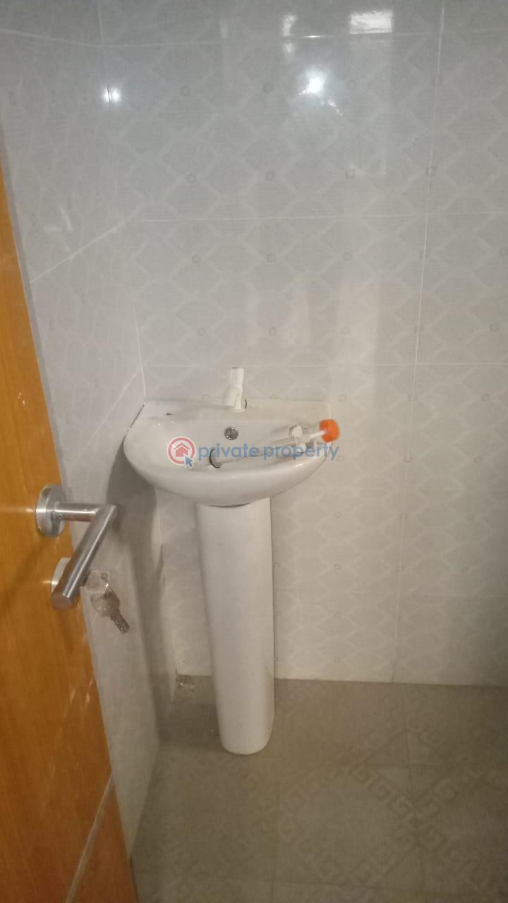 Newly built 2 bedroom flat - 5 2 bedroom Block Of Flats For Rent Asakaal, Elebu, Akala Express, Ibadan Akala Express Ibadan Oyo - 5