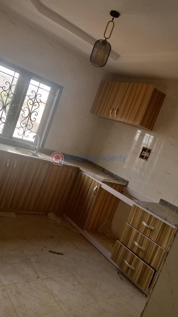 Newly built 2 bedroom flat - 18 2 bedroom Block Of Flats For Rent Asakaal, Elebu, Akala Express, Ibadan Akala Express Ibadan Oyo - 18