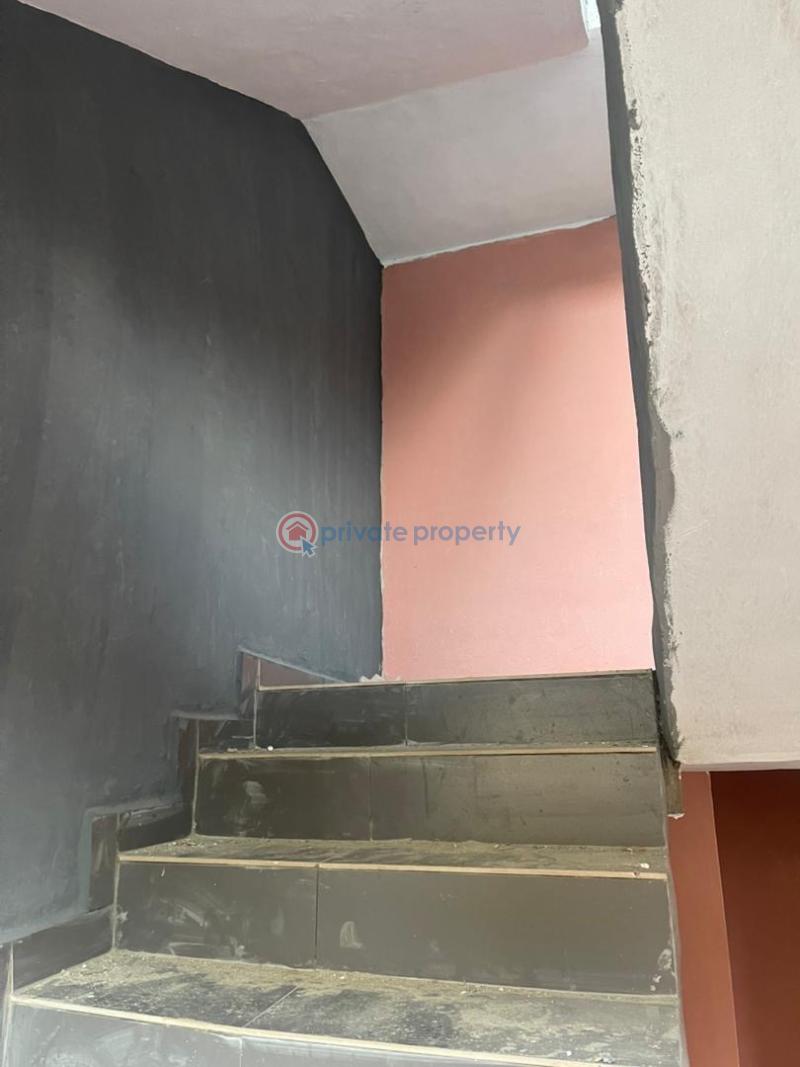 2 bedroom Block Of Flats For Rent Mende Maryland Lagos - 1