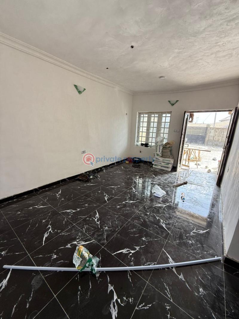 2 bedroom Block Of Flats For Rent Power Line, Ologuneru Eleyele Road, Ibadan Eleyele Ibadan Oyo - 0