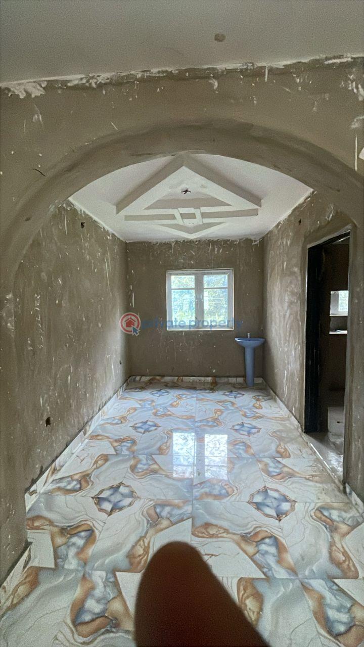 Newly built 2 bedroom flat - 2 2 bedroom Block Of Flats For Rent Behind Foodco Akala Express, Ibadan Akala Express Ibadan Oyo - 2