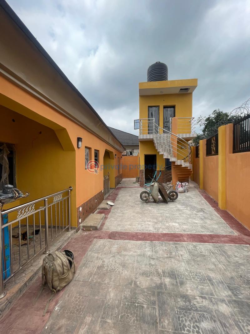 House For Rent At Faith Bible Church Area Iyana Olopa Akobo Ibadan Akobo Ibadan Oyo - 6