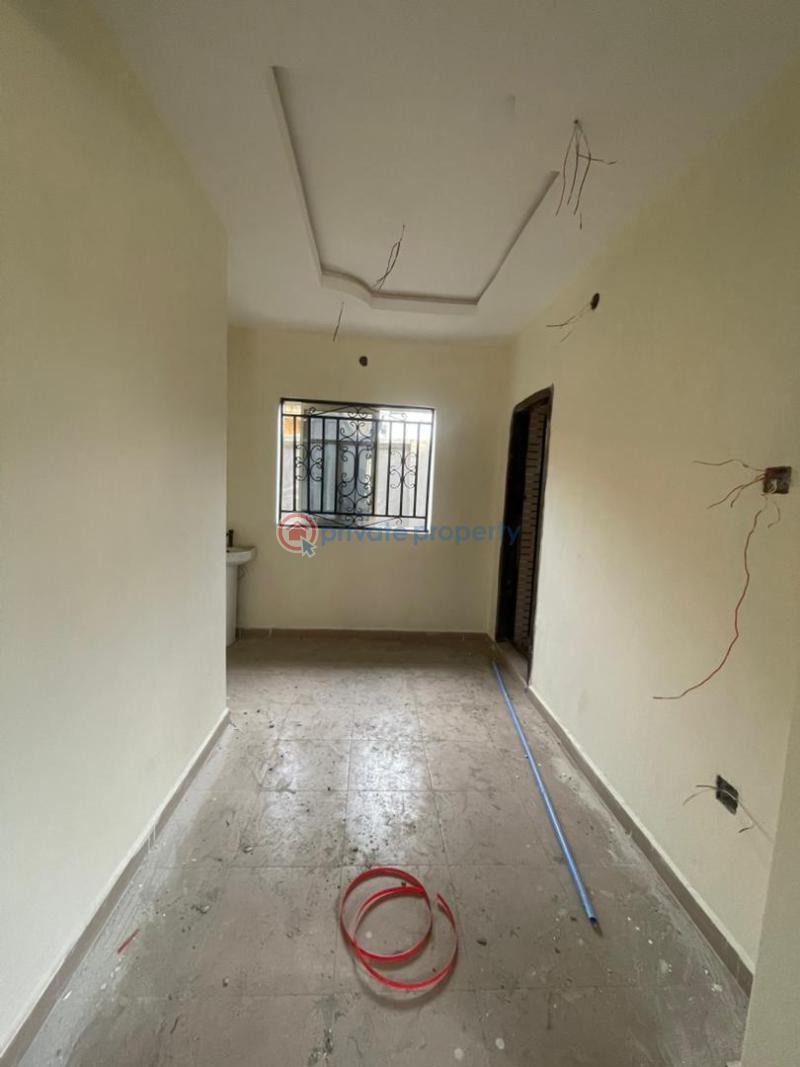 House For Rent Okebadan Estate, Akala Way, Akobo, Ibadan Ibadan Oyo - 2