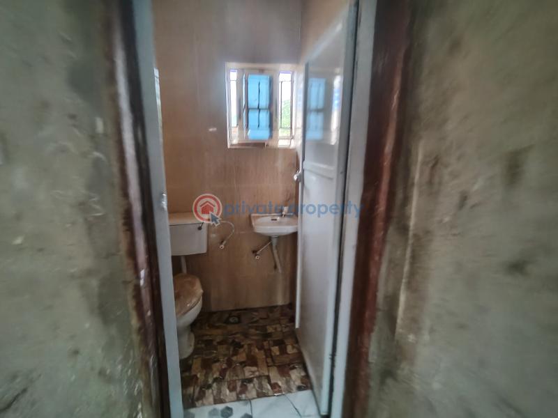 2 bedroom Block Of Flats For Rent First Avenue Peaceland Estate Magbon Imowonla Ikorodu Lagos - 15