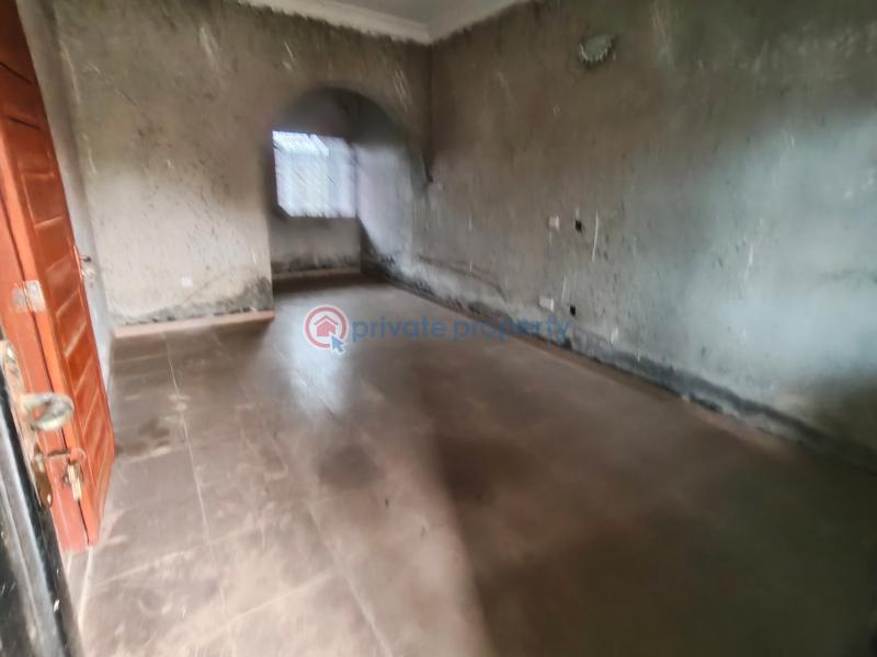 2 bedroom Block Of Flats For Rent First Avenue Peaceland Estate Magbon Imowonla Ikorodu Lagos - 17