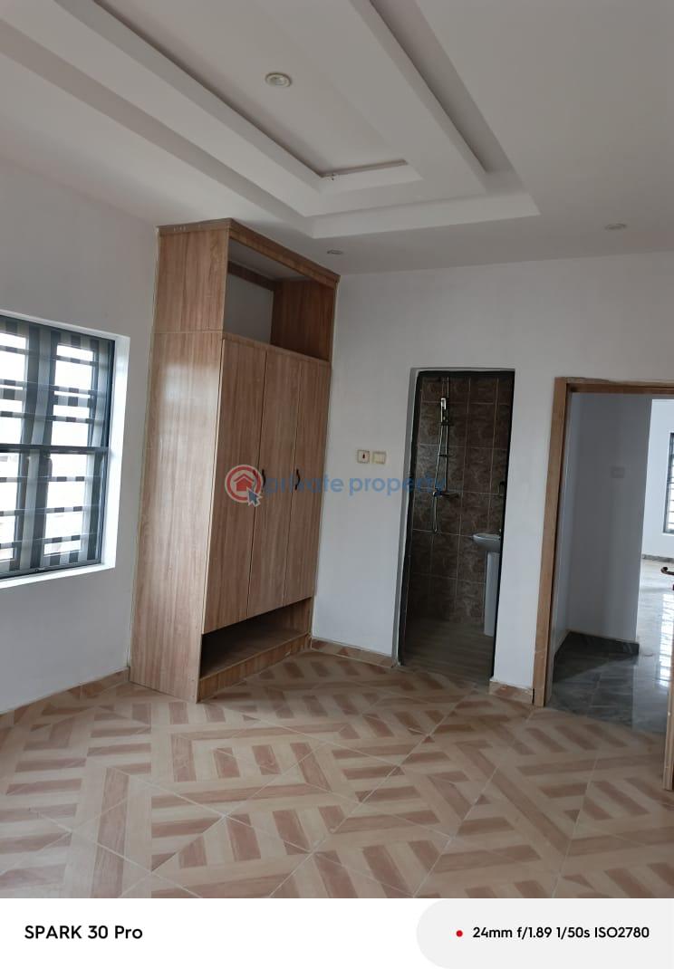 2 bedroom Block Of Flats For Rent Ijaye Ojokoro Ifako-Ijaiye Lagos - 2