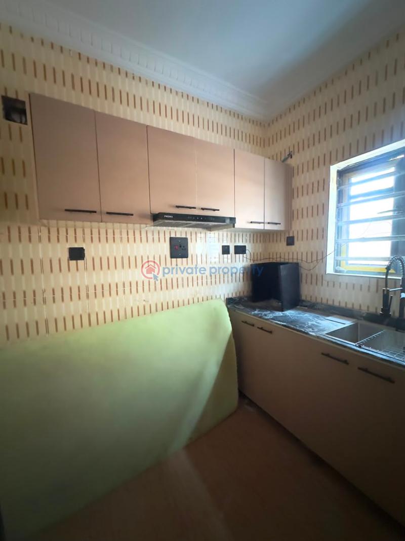 Flat & Apartment For Rent At Lemon Street Alalubosa Gra (phase 2) Alalubosa Ibadan Oyo - 11