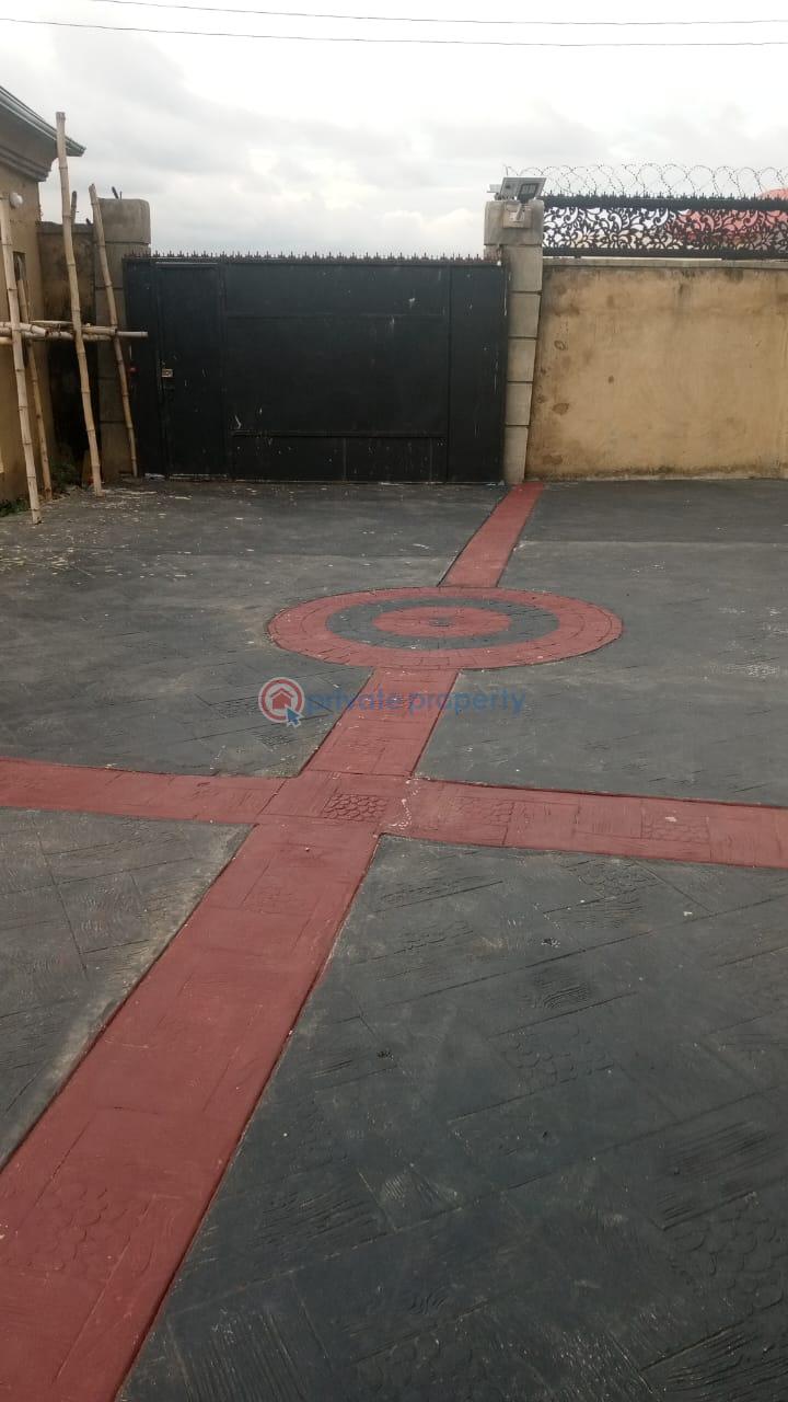 Newly built 2 bedroom flat - 11 2 bedroom Block Of Flats For Rent Asakaal, Elebu, Akala Express, Ibadan Akala Express Ibadan Oyo - 11