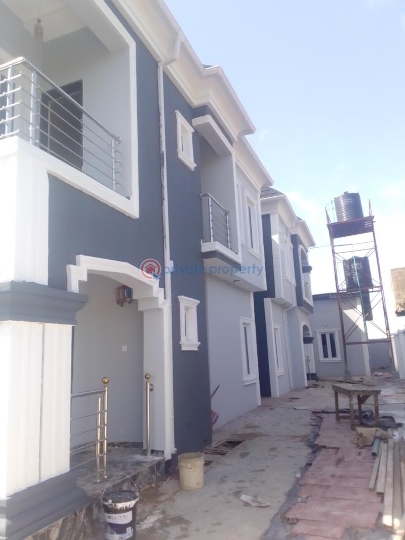2 bedroom Block Of Flats For Rent Greater Vessel Obafemi Owode Ogun - 2