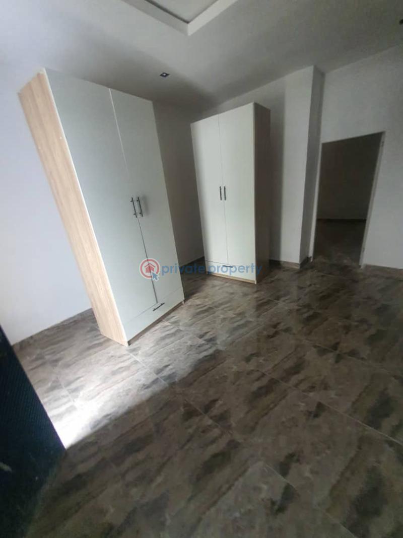2 bedroom Block Of Flats For Rent Ologolo Lekki Lagos - 3