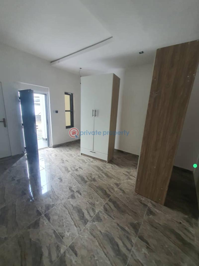 2 bedroom Block Of Flats For Rent Ologolo Lekki Lagos - 4
