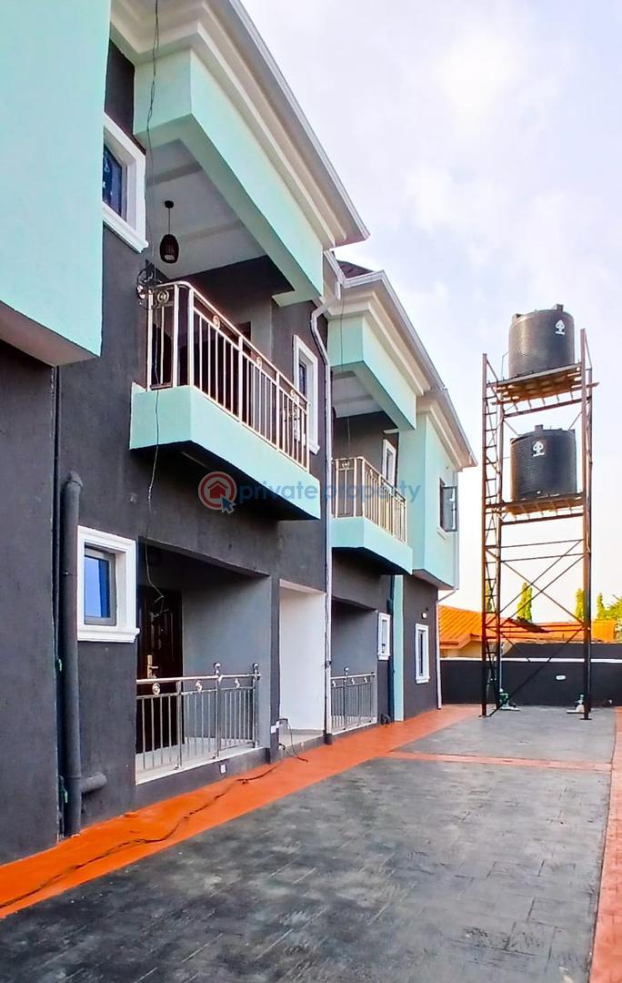 2 bedroom Block Of Flats For Rent Around Foodco, Akala Express, Oluyole Extension, Ibadan Akala Express Ibadan Oyo