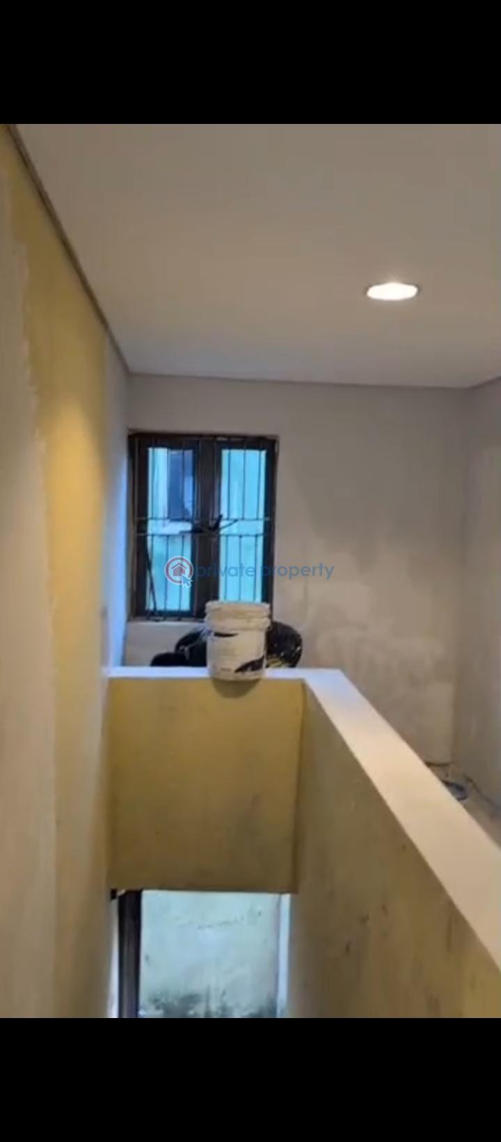 2 bedroom Block Of Flats For Rent Mushin Lagos - 8