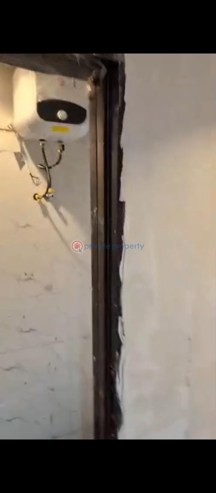 2 bedroom Block Of Flats For Rent Mushin Lagos - 2