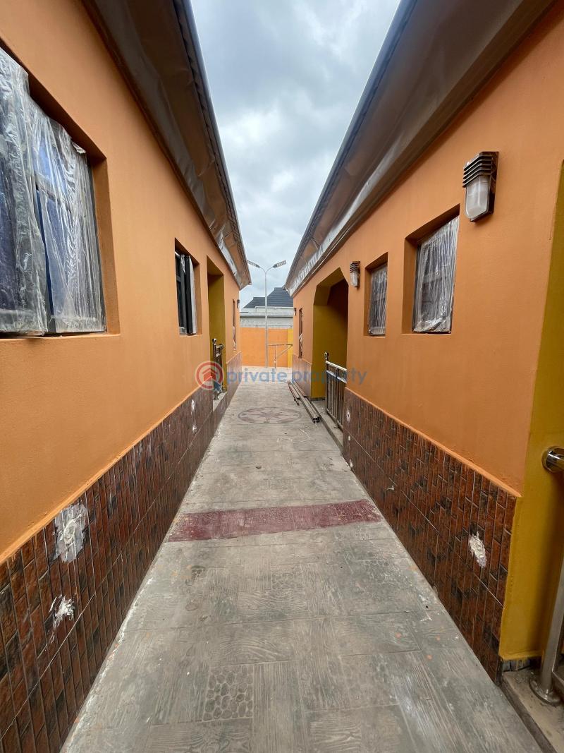 House For Rent At Faith Bible Church Area Iyana Olopa Akobo Ibadan Akobo Ibadan Oyo - 1